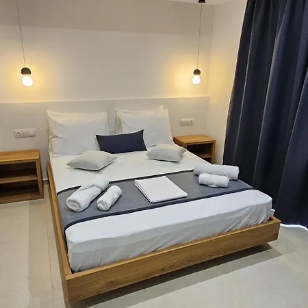 Dg Luxury * Makrýgialos